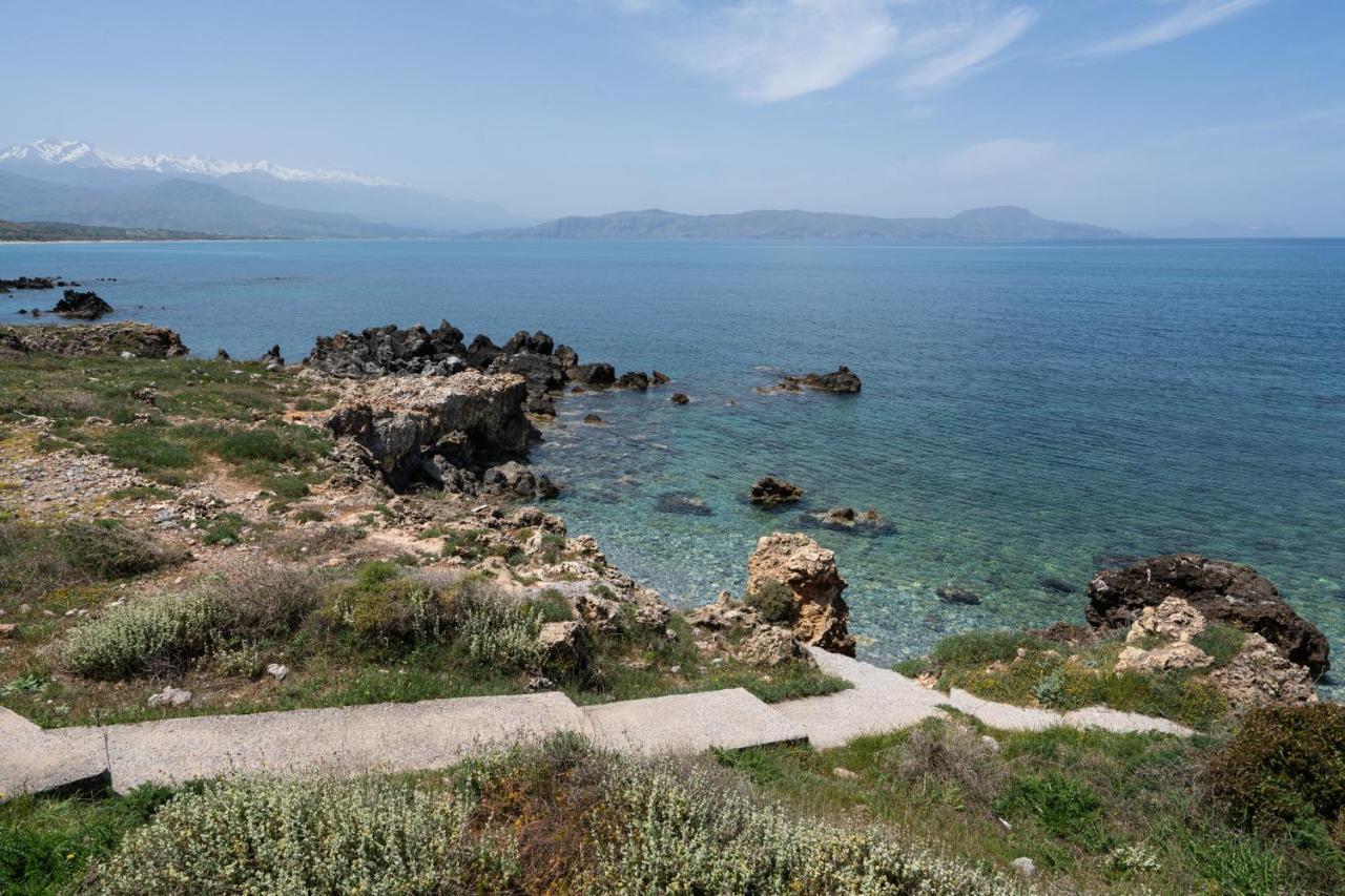 Beachfront Family Villa Katerina With Private Pool, Playground, Bbq & Amazing Sea Views! Petres  Eksteriør billede