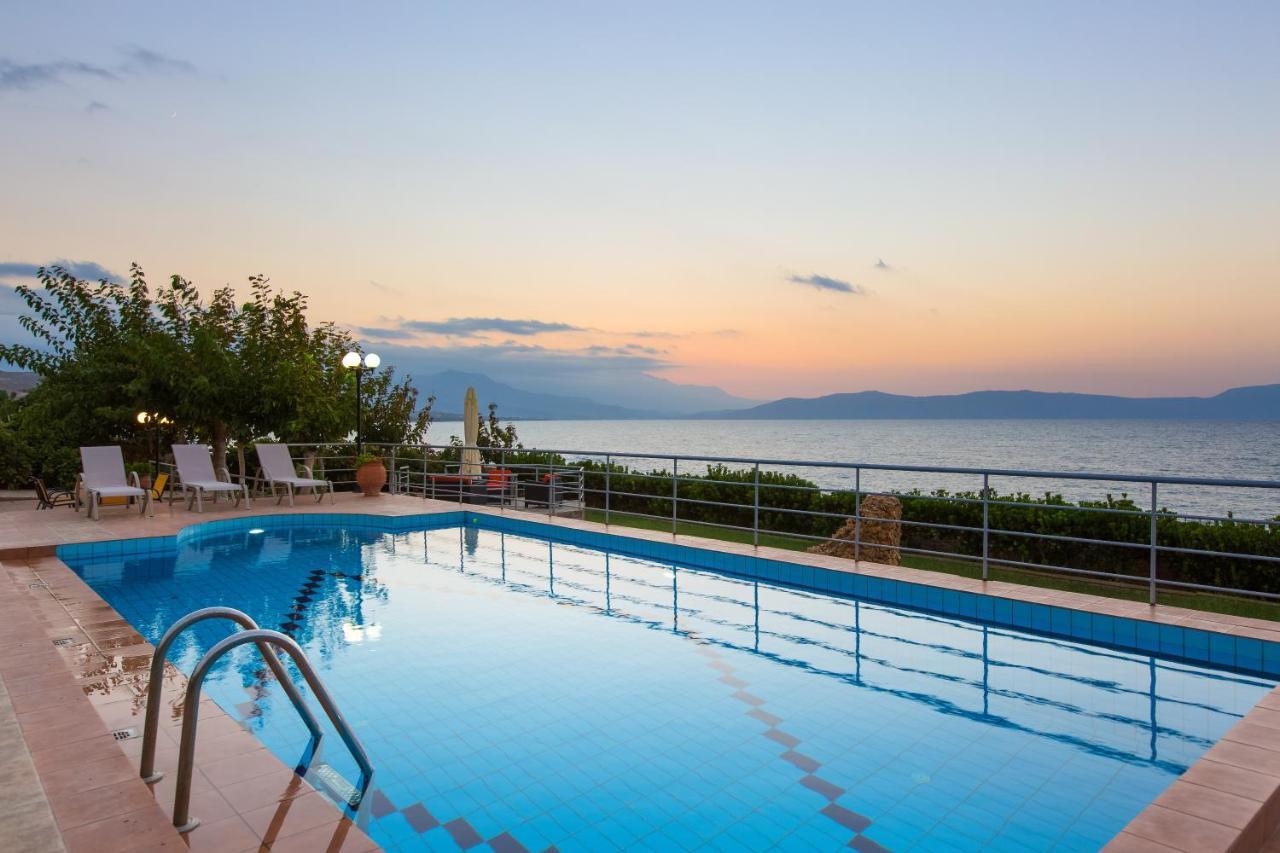 Beachfront Family Villa Katerina With Private Pool, Playground, Bbq & Amazing Sea Views! Petres  Eksteriør billede
